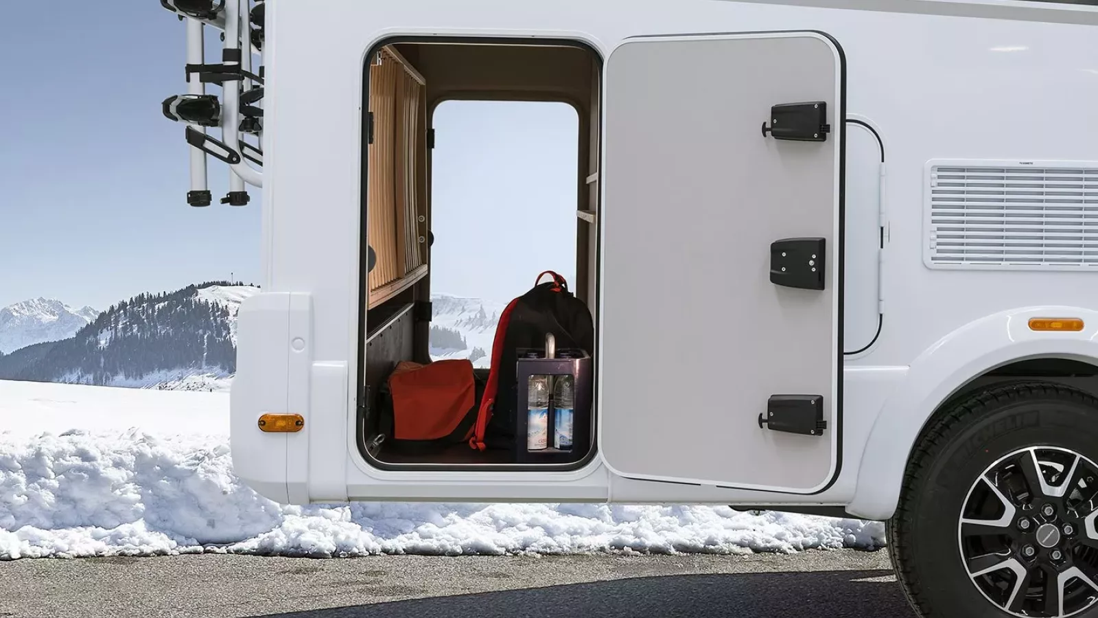 zdjęcie kampera Weinsberg CaraHome 700 DG