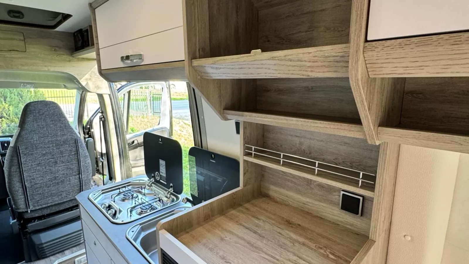 zdjęcie kampera Bravia Mobil Swan 636 P