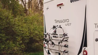 miniatura kampera Benimar Tessoro 497