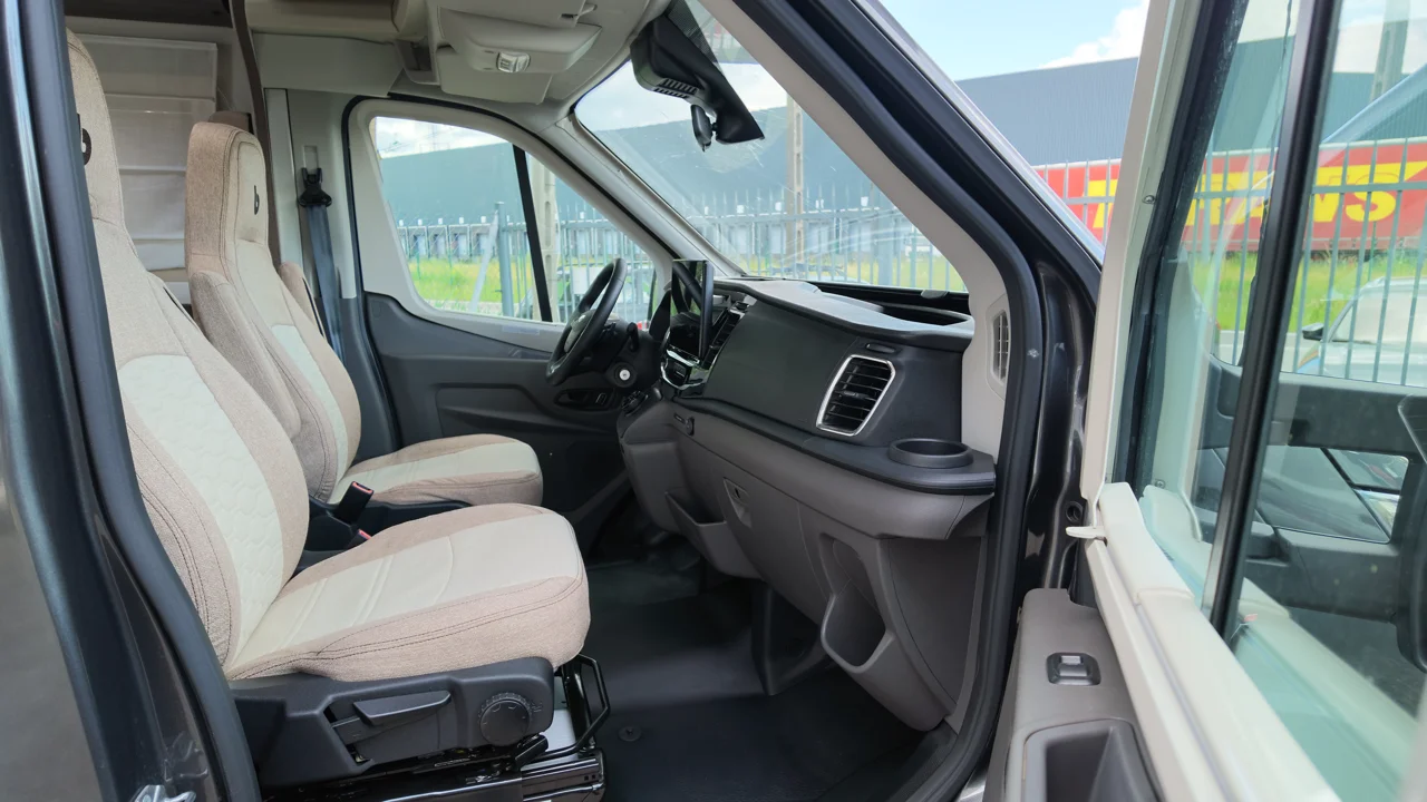 zdjęcie kampera Benimar Sport 344