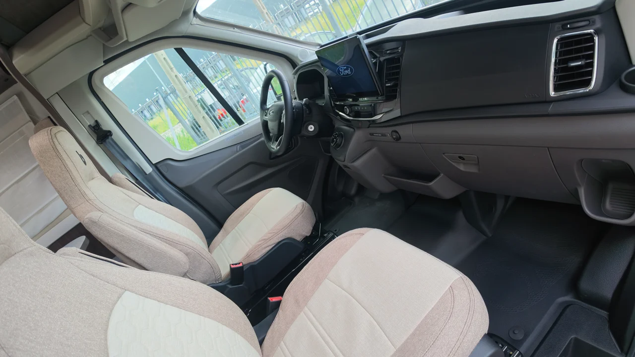zdjęcie kampera Benimar Sport 344