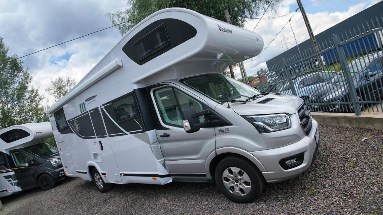zdjęcie kampera Benimar Sport 363