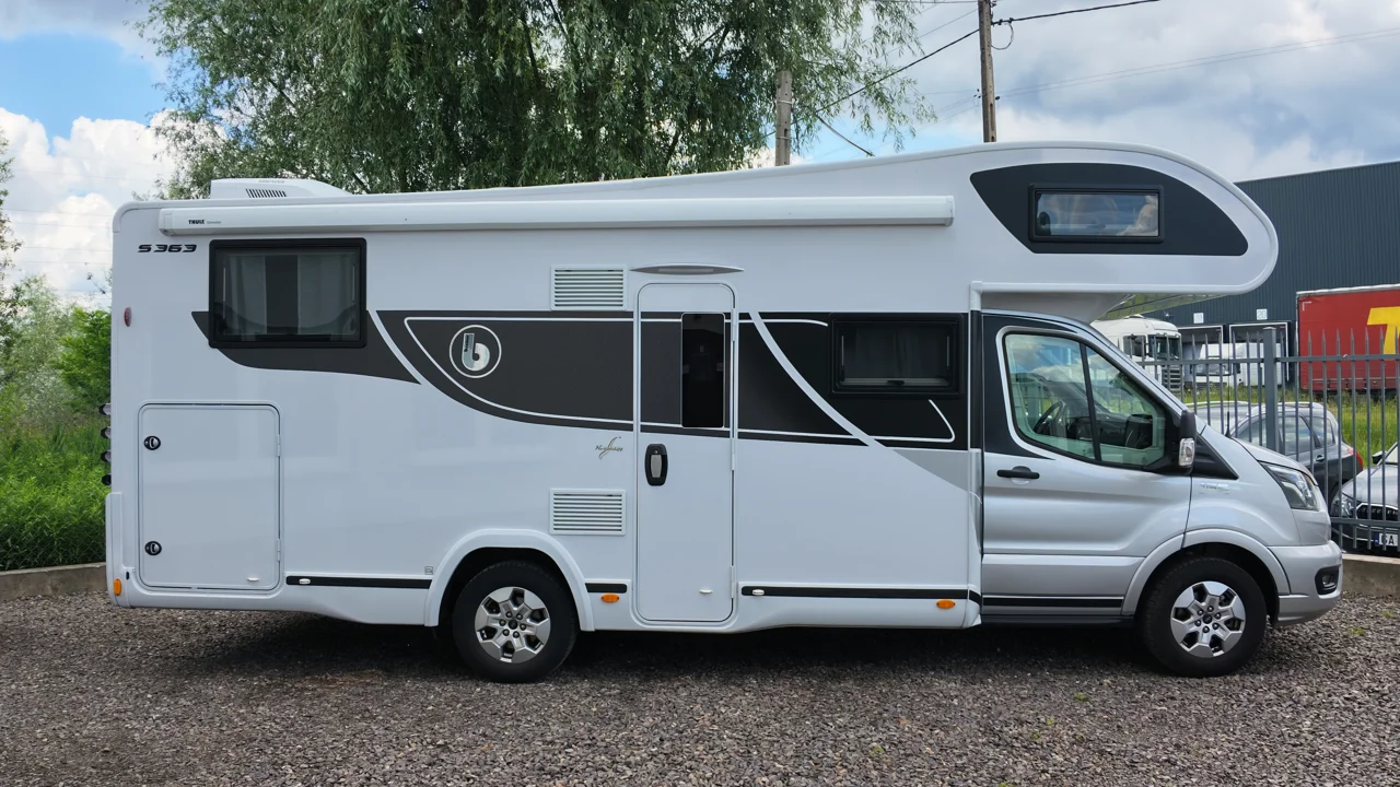 zdjęcie kampera Benimar Sport 363